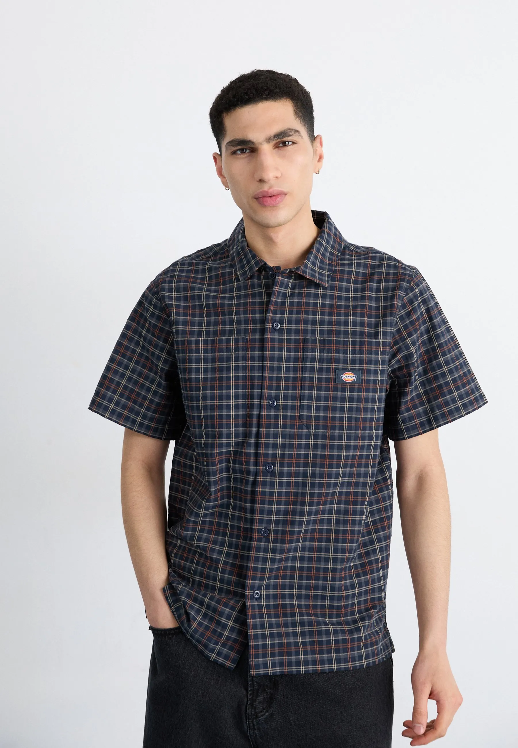 SURRY Men's Button-Down Shirt